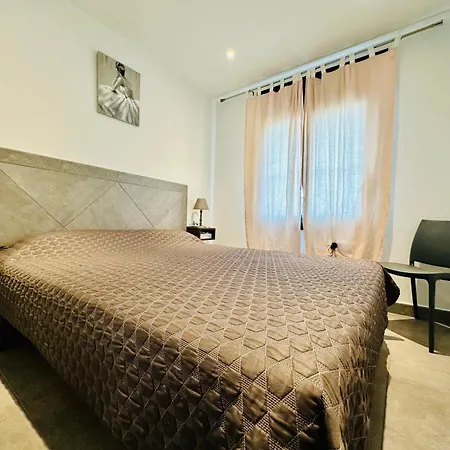 Global Immo 2205 Corsario Apartment Roses